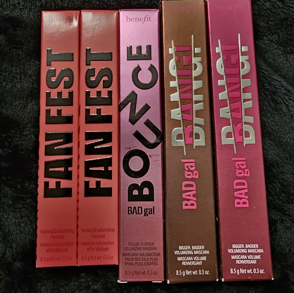 Benefit Mascara Collection - Vibrant Red, Pink, Gold